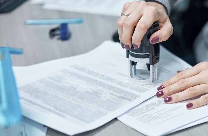 Entwicklung mobiler Apps auf iOS und Android für die sichere Genehmigung von Dokumenten