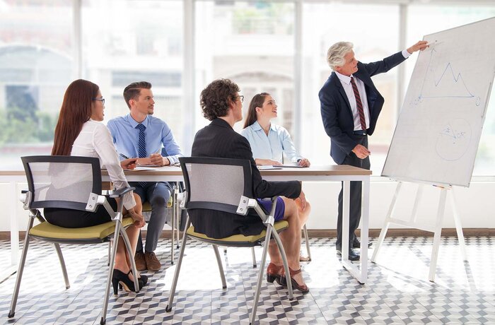 UI- und UX-Design und Cloud-Migration eines Portals für Schulungsleistungen