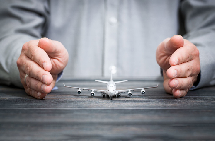 Entwicklung einer multimodularen Software für die Luftfahrtversicherung